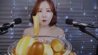 梦楠吃香蕉视频播放,视频播放带你领略美味瞬间